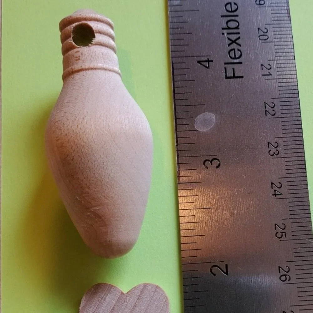 Wooden Shapes - Hearts, Stars, Light bulbs